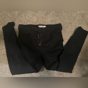 Black skinny jeans